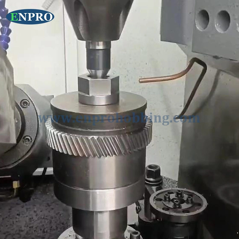 0.5-4 Module Gear Cutting Maximum Diameter 200mm Vertical CNC Gear Hobbing Machine